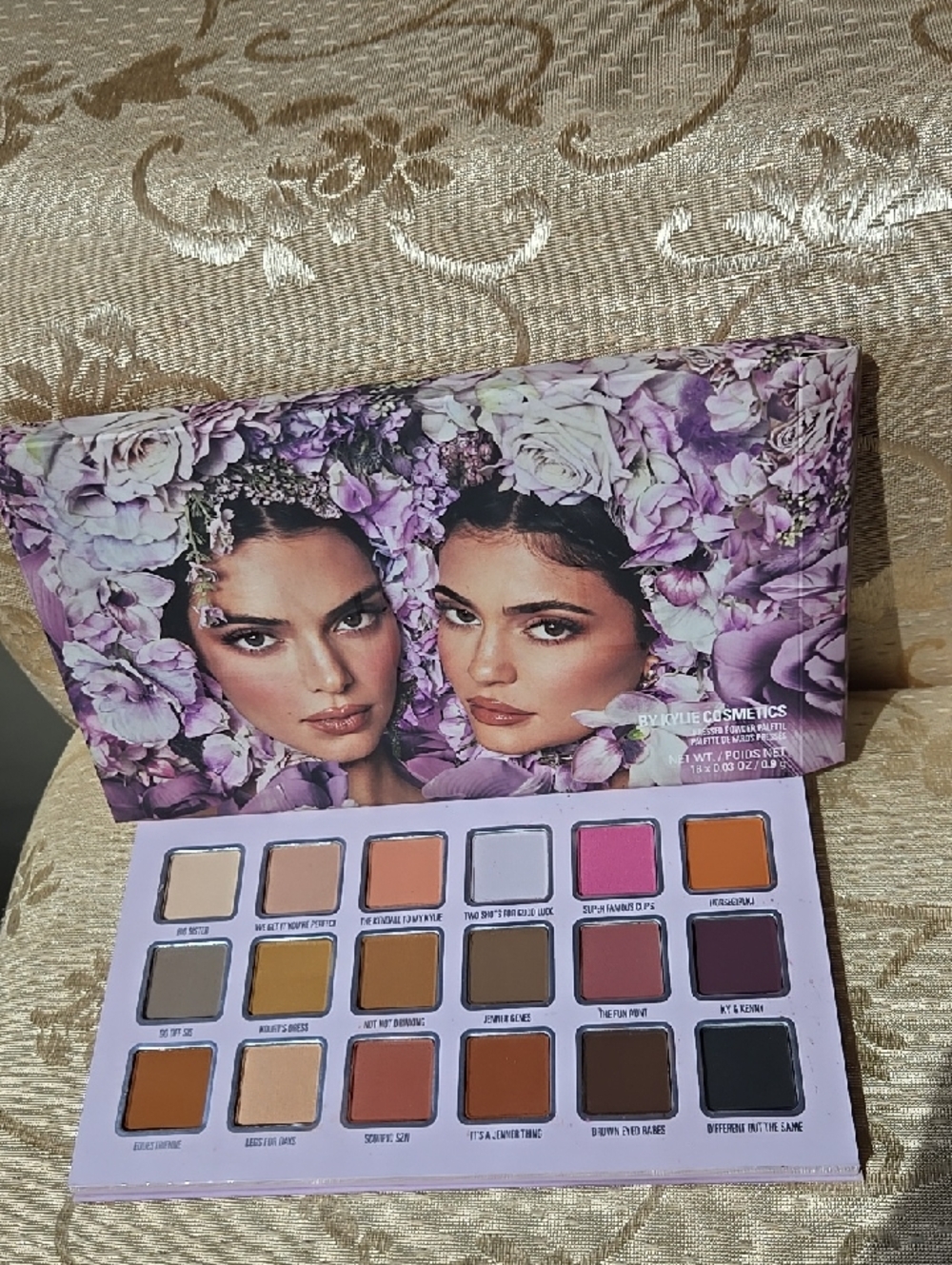 Kylie Cosmetic Pressed Powder Palette - 18 Colors